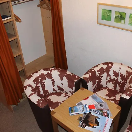 Rothorn Vintage-style Hotel 2*