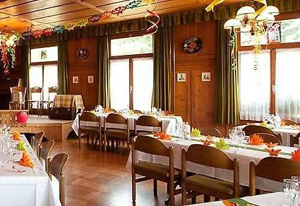 Rothorn Vintage-style Отель Зигрисвиль