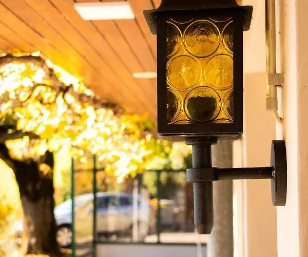 Rothorn Vintage-style Hotel 2*